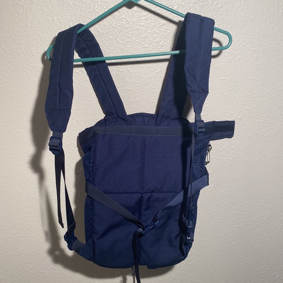 🐶 Pet Backpack /Carrier - LG- Take Fur Baby Along- BL- (13-22 lbs) NWT - Picture 4 of 4